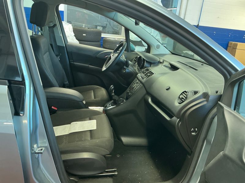 Opel Meriva 1.4 Edition 2011 – снимка 3