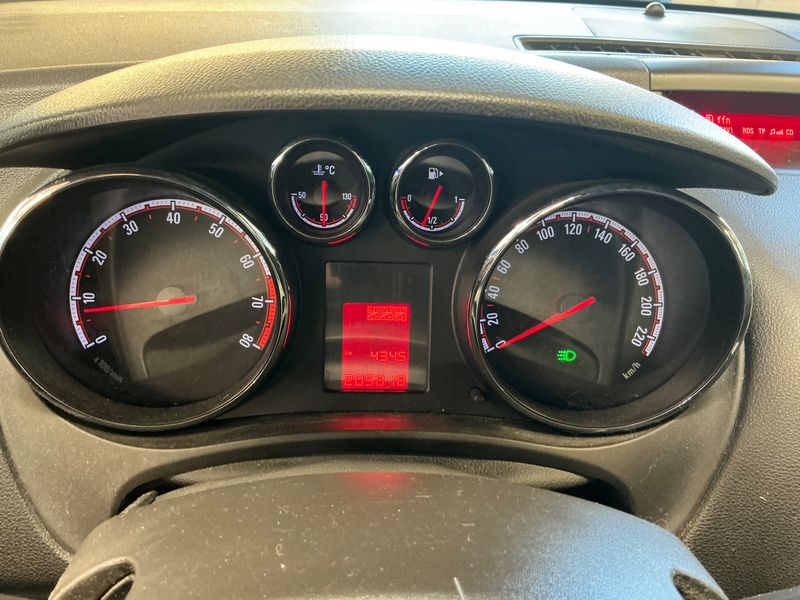 Opel Meriva 1.4 Edition 2011 – снимка 4