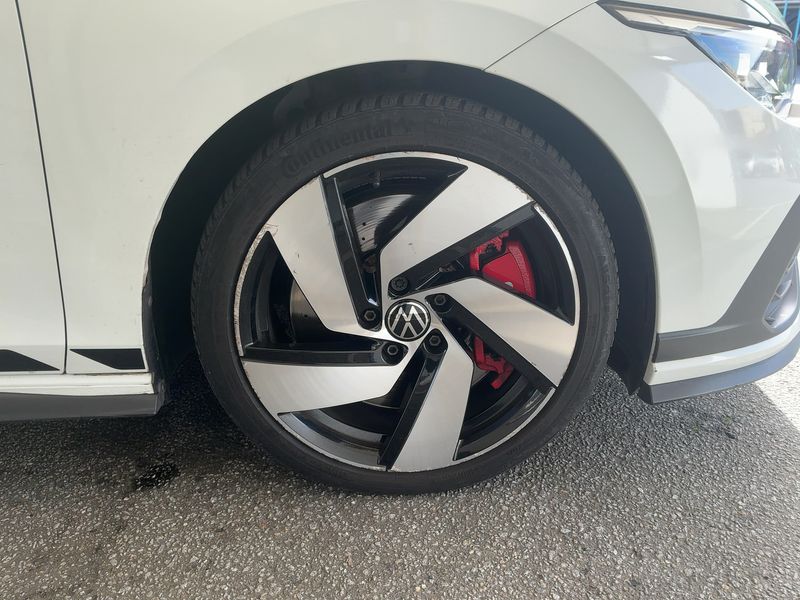 Volkswagen Golf VIII 2.0 TSI GTI Clubsport 2021 – снимка 11