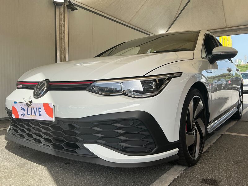 Volkswagen Golf VIII 2.0 TSI GTI Clubsport 2021 – снимка 2