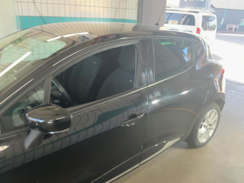 Renault Clio 1.2 Limited 2017 – снимка 4