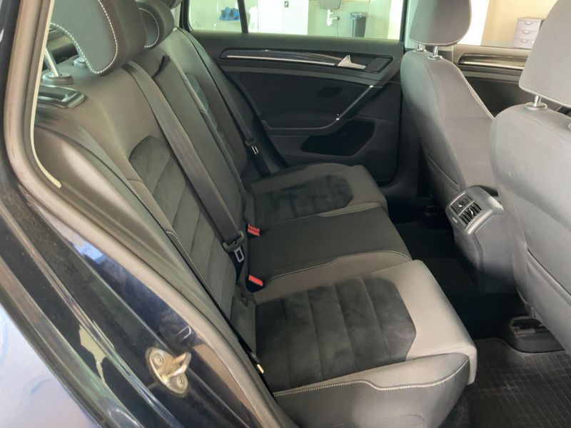Volkswagen Golf VII 1.6 TDI Highline BlueMotion Tech 2013 – снимка 19