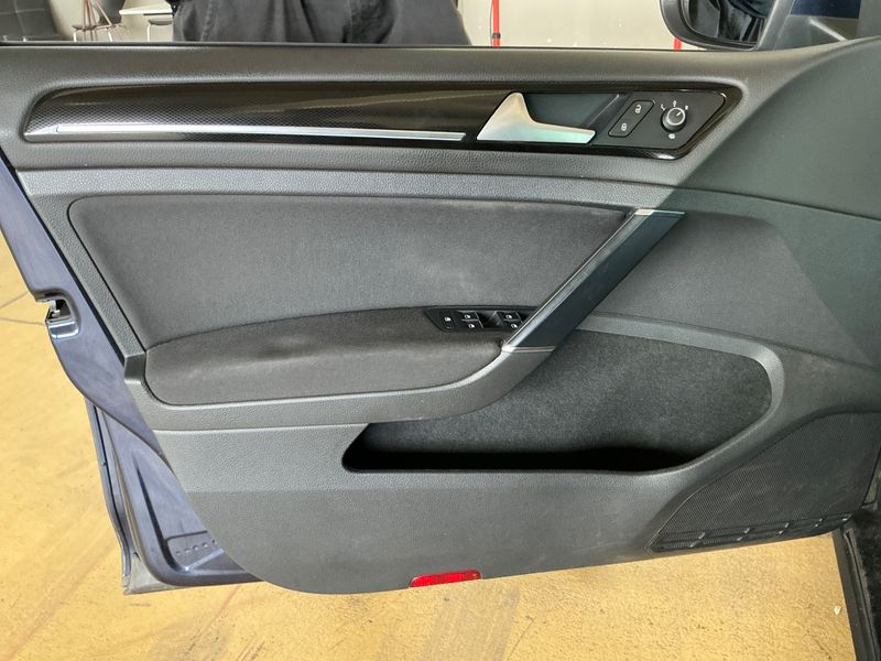 Volkswagen Golf VII 1.6 TDI Highline BlueMotion Tech 2013 – снимка 40