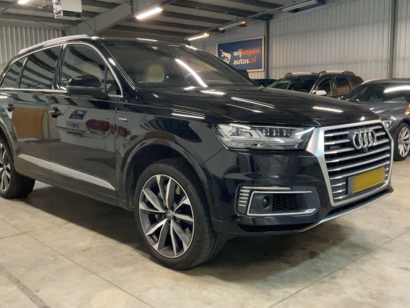 Audi Q7 3.0 TDI e-tron quattro 2017 – снимка 12