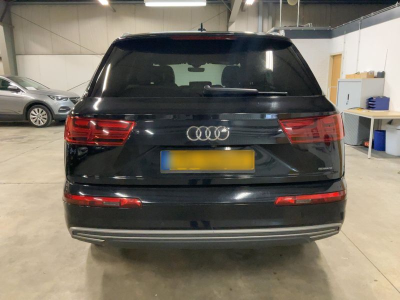 Audi Q7 3.0 TDI e-tron quattro 2017 – снимка 7