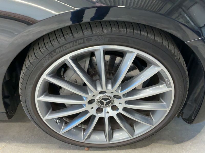 Mercedes-Benz E-Klasse E 220 d Mild-Hybrid T AMG Line 2023 – снимка 11