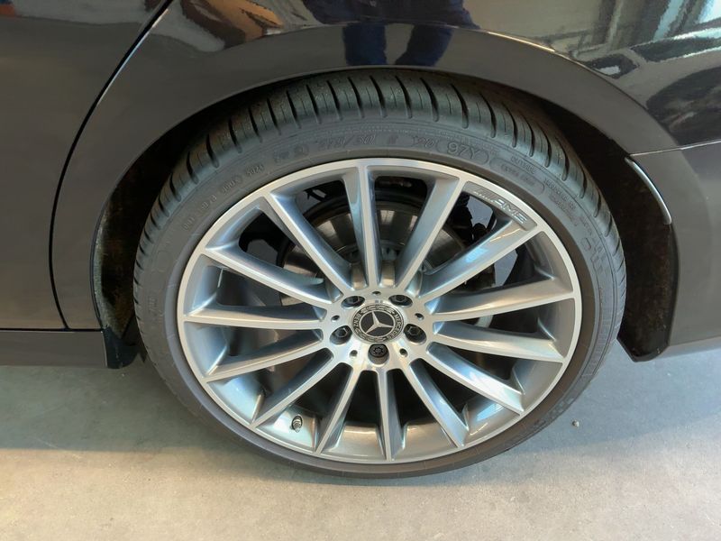 Mercedes-Benz E-Klasse E 220 d Mild-Hybrid T AMG Line 2023 – снимка 5
