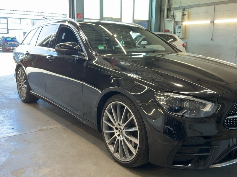 Mercedes-Benz E-Klasse E 220 d Mild-Hybrid T AMG Line 2023 – снимка 12