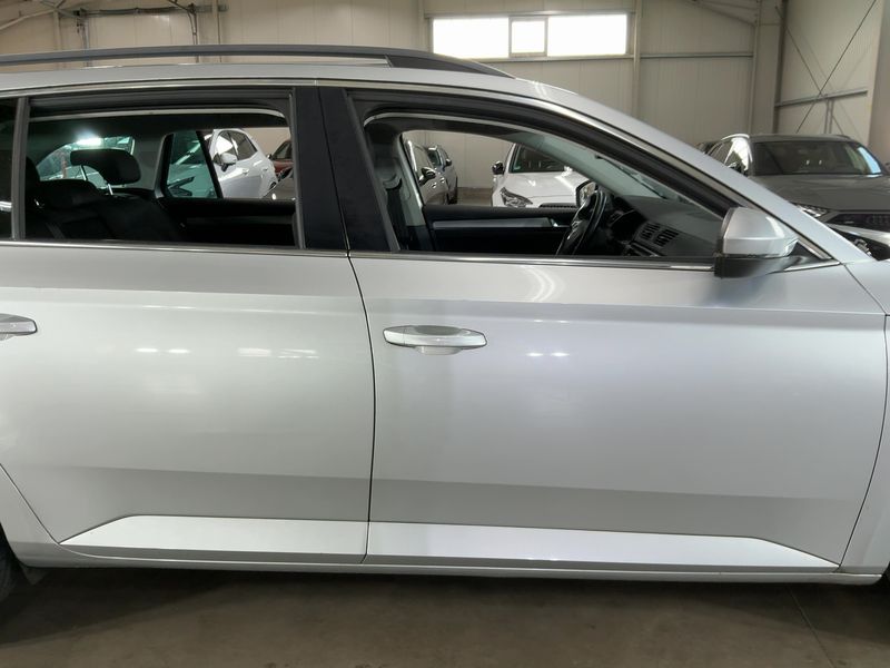 Skoda Superb 2.0 TDI Ambition 2016 – снимка 10