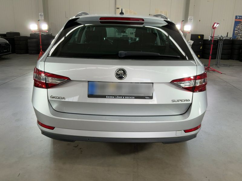 Skoda Superb 2.0 TDI Ambition 2016 – снимка 7