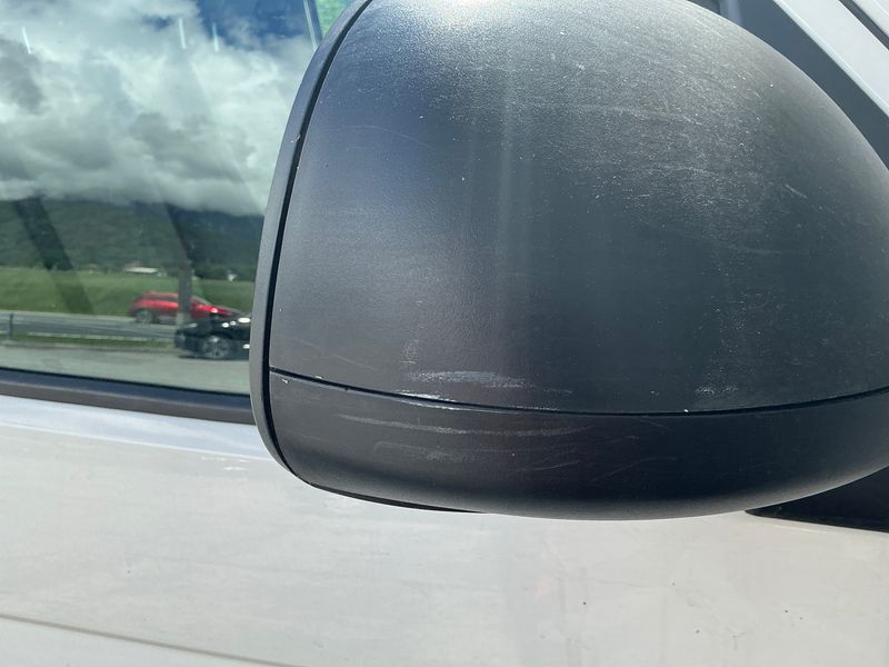 Volkswagen T5 Kombi 2.0 TDI 2012 – снимка 28