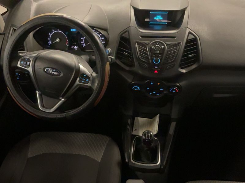 Ford EcoSport 1.0 EcoBoost Titanium 2015 – снимка 17