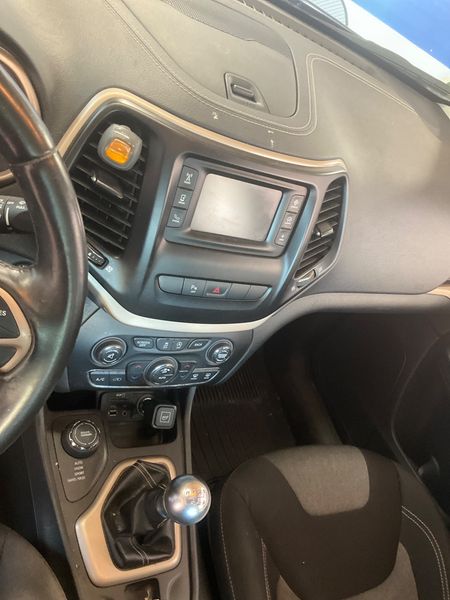 Jeep Cherokee 2.0 M-Jet Longitude 4WD 2014 – снимка 36