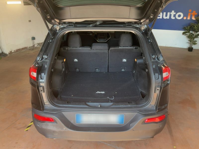 Jeep Cherokee 2.0 M-Jet Longitude 4WD 2014 – снимка 15