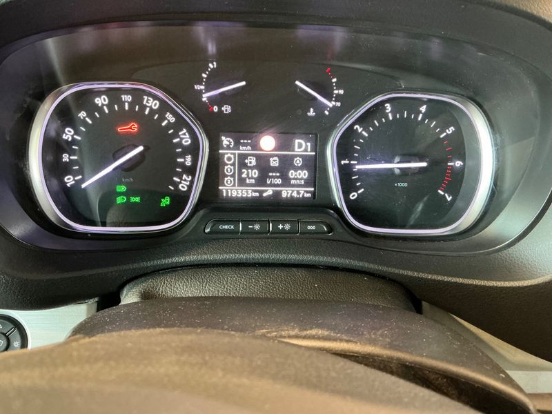 Peugeot Expert 2.0 Blue-HDi Allure L2 2018 – снимка 18