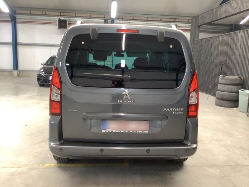 Peugeot Partner 1.2 PureTech Active 2017 – снимка 7