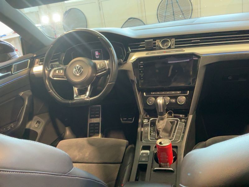 Volkswagen Arteon 2.0 TSI R-Line 2019 – снимка 17