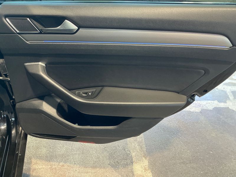 Volkswagen Arteon 2.0 TSI R-Line 2019 – снимка 30