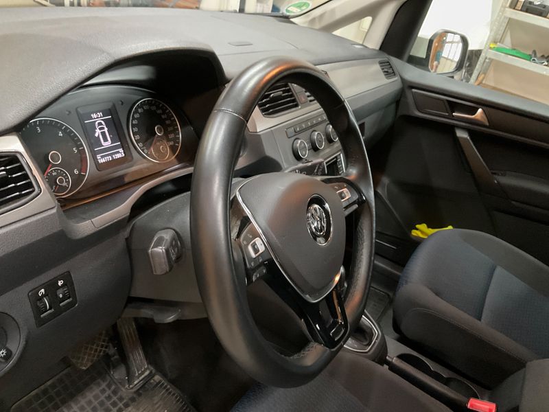Volkswagen Caddy 2.0 TDI Trendline 4Motion BlueMotion Tech 2020 – снимка 29