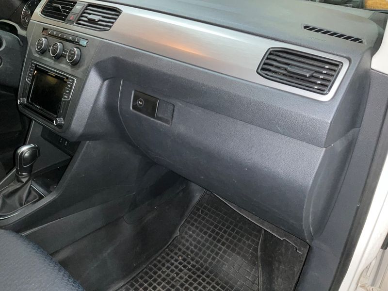 Volkswagen Caddy 2.0 TDI Trendline 4Motion BlueMotion Tech 2020 – снимка 26