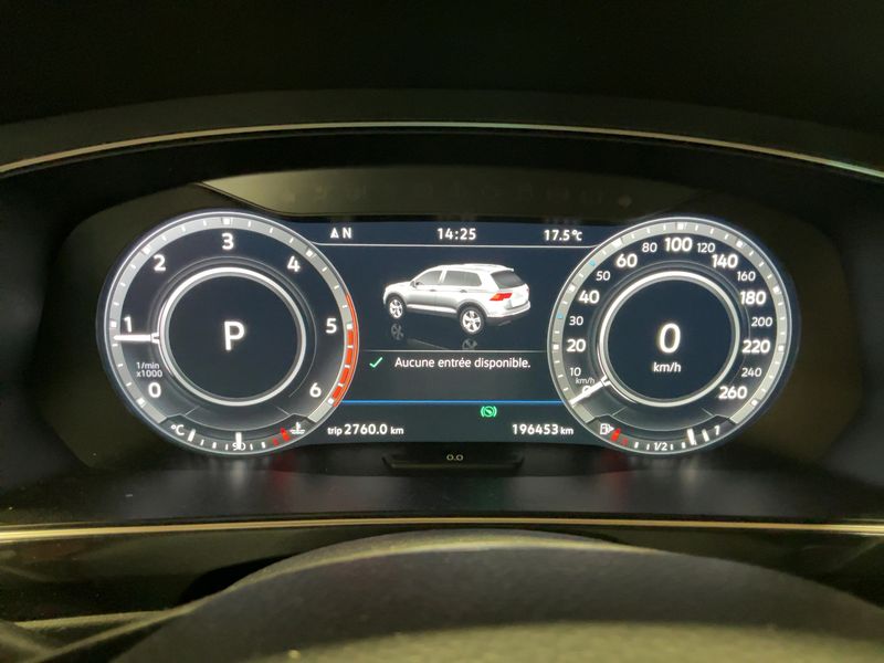 Volkswagen Tiguan 2.0 TDI Carat Exclusive BlueMotion Tech 2017 – снимка 18
