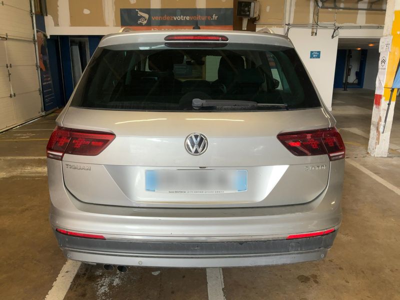 Volkswagen Tiguan 2.0 TDI Carat Exclusive BlueMotion Tech 2017 – снимка 7