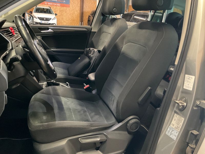 Volkswagen Tiguan 2.0 TDI Carat Exclusive BlueMotion Tech 2017 – снимка 23
