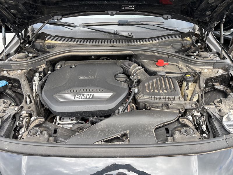 BMW 1er 116d Advantage 2021 – снимка 8