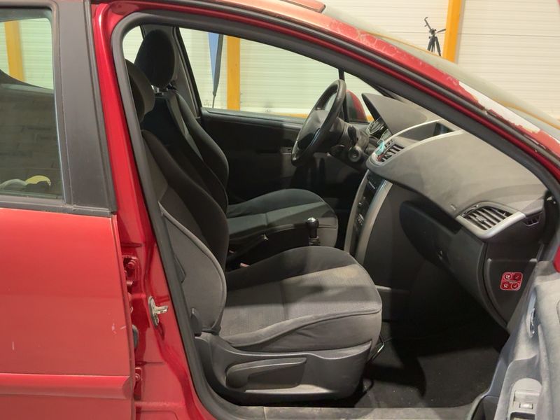 Peugeot 207 1.6 Active 2007 – снимка 16
