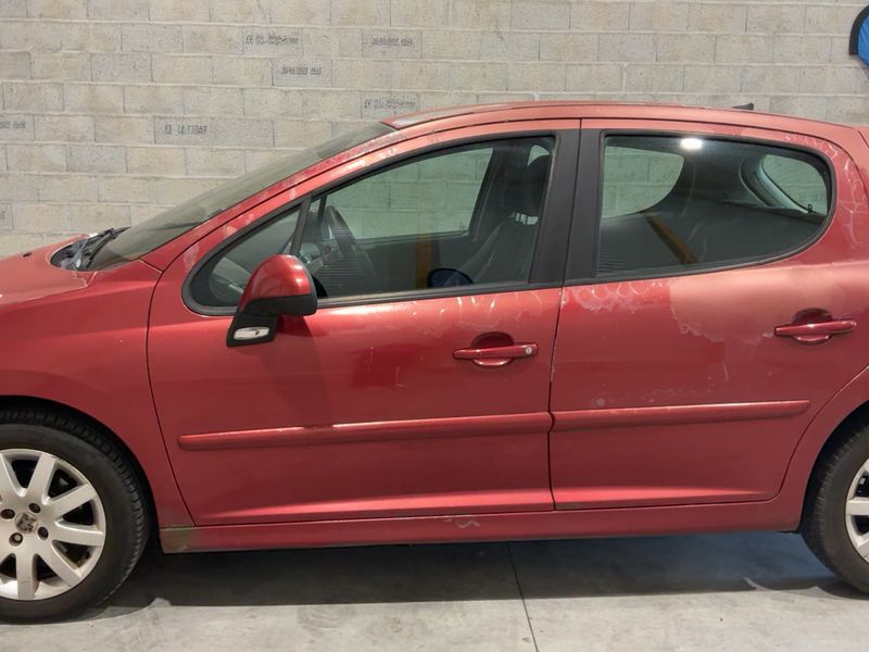 Peugeot 207 1.6 Active 2007 – снимка 4