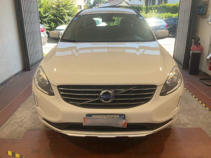Volvo XC60 2.0 D3 Kinetic 2WD 2014 – снимка 14