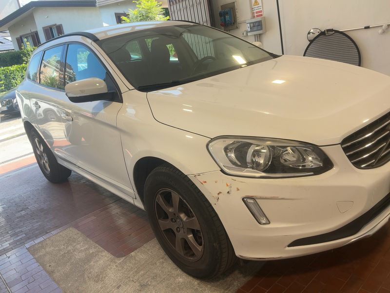 Volvo XC60 2.0 D3 Kinetic 2WD 2014 – снимка 12