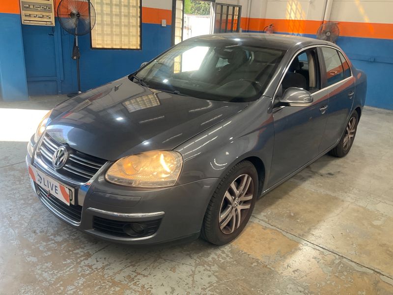 Volkswagen Jetta 2.0 TDI Advance 2007 – снимка 1