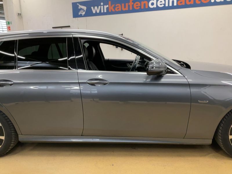 Mercedes-Benz E-Klasse E 220 d AMG Line 2019 – снимка 10