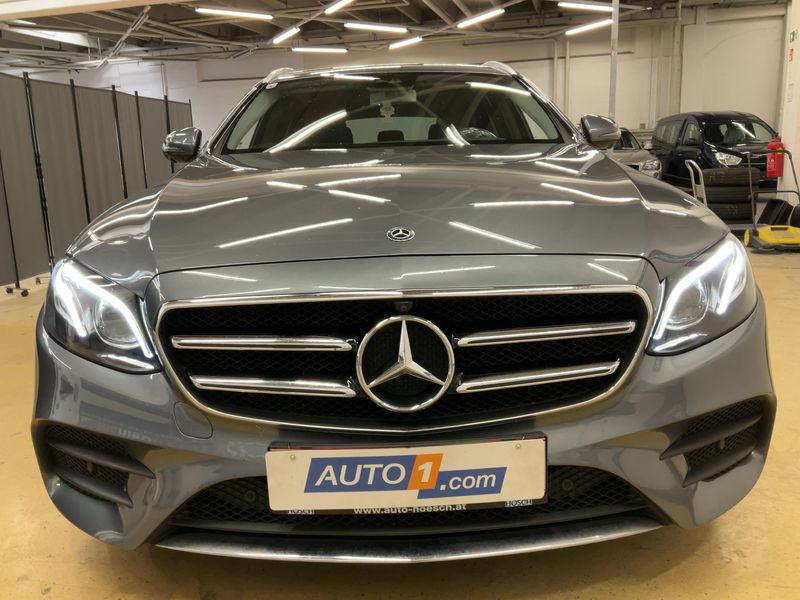 Mercedes-Benz E-Klasse E 220 d AMG Line 2019 – снимка 14