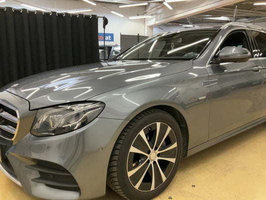 Mercedes-Benz E-Klasse E 220 d AMG Line 2019 – снимка 2