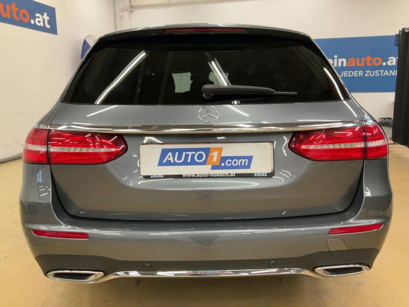Mercedes-Benz E-Klasse E 220 d AMG Line 2019 – снимка 7