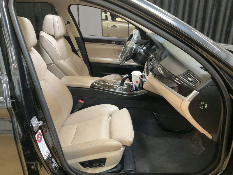 BMW 5er 535d xDrive 2013 – снимка 16