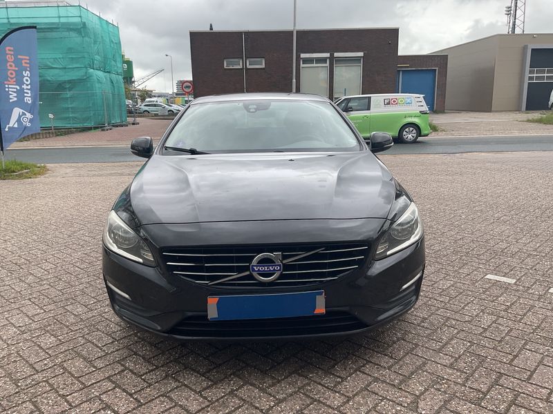 Volvo V60 2.4 D6 Plug-in Hybrid Summum AWD 2014 – снимка 43