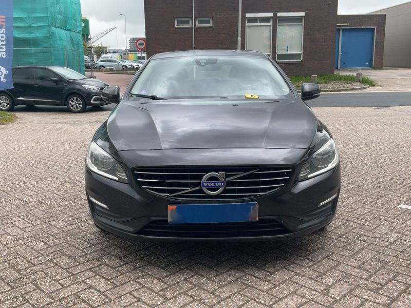 Volvo V60 2.4 D6 Plug-in Hybrid Summum AWD 2014 – снимка 14
