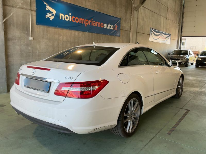 Mercedes-Benz E-Klasse E 220 CDI BlueEfficiency Avantgarde 2013 – снимка 6