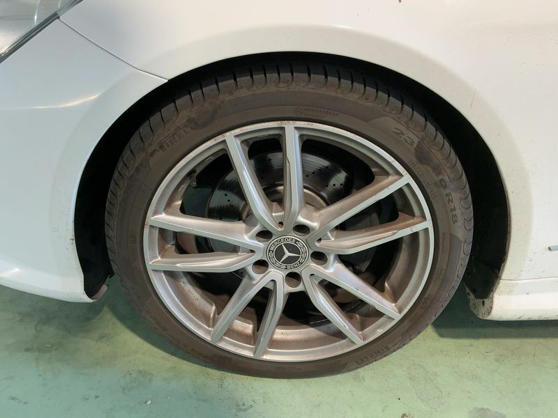 Mercedes-Benz E-Klasse E 220 CDI BlueEfficiency Avantgarde 2013 – снимка 16