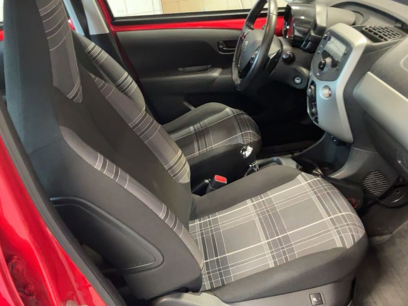 Peugeot 108 1.0 VTi Active 2016 – снимка 17