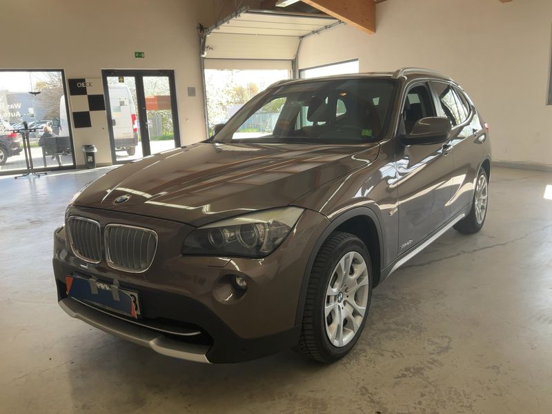 BMW X1 xDrive 23d 2011 – снимка 1