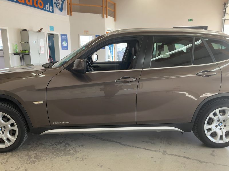 BMW X1 xDrive 23d 2011 – снимка 4