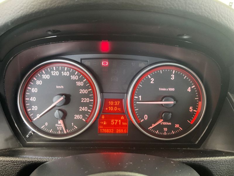 BMW X1 xDrive 23d 2011 – снимка 19