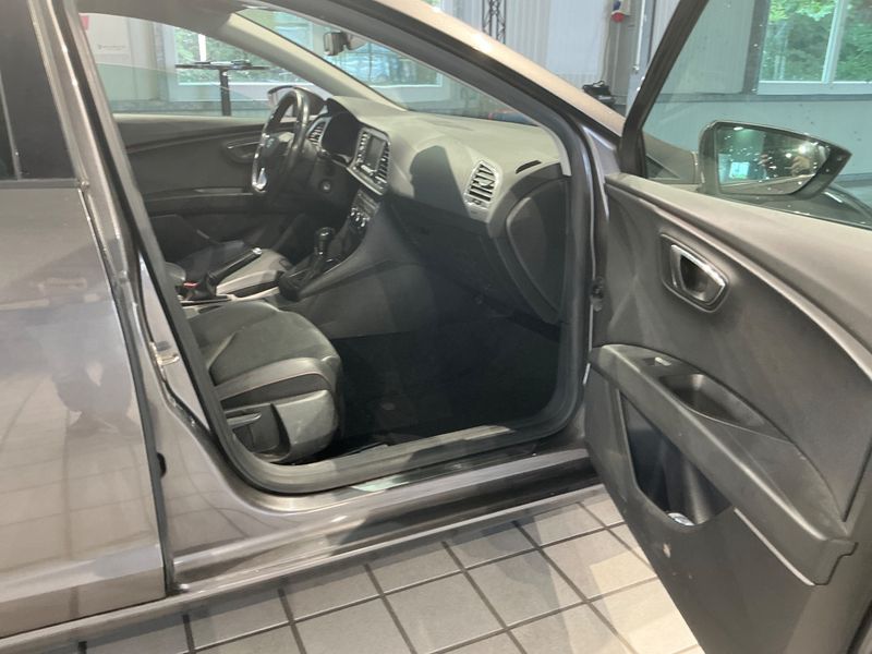 Seat Leon 2.0 TDI FR 2016 – снимка 22
