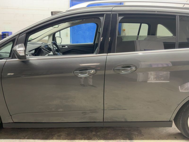 Ford Grand C-Max 2.0 TDCi Titanium 2016 – снимка 4