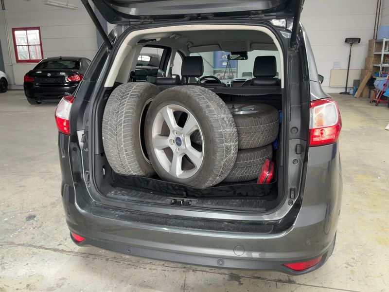 Ford Grand C-Max 2.0 TDCi Titanium 2016 – снимка 16