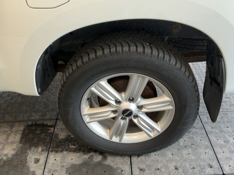 Isuzu D-MAX 1.9 Turbodiesel Double Cab Basis 4WD 2019 – снимка 5